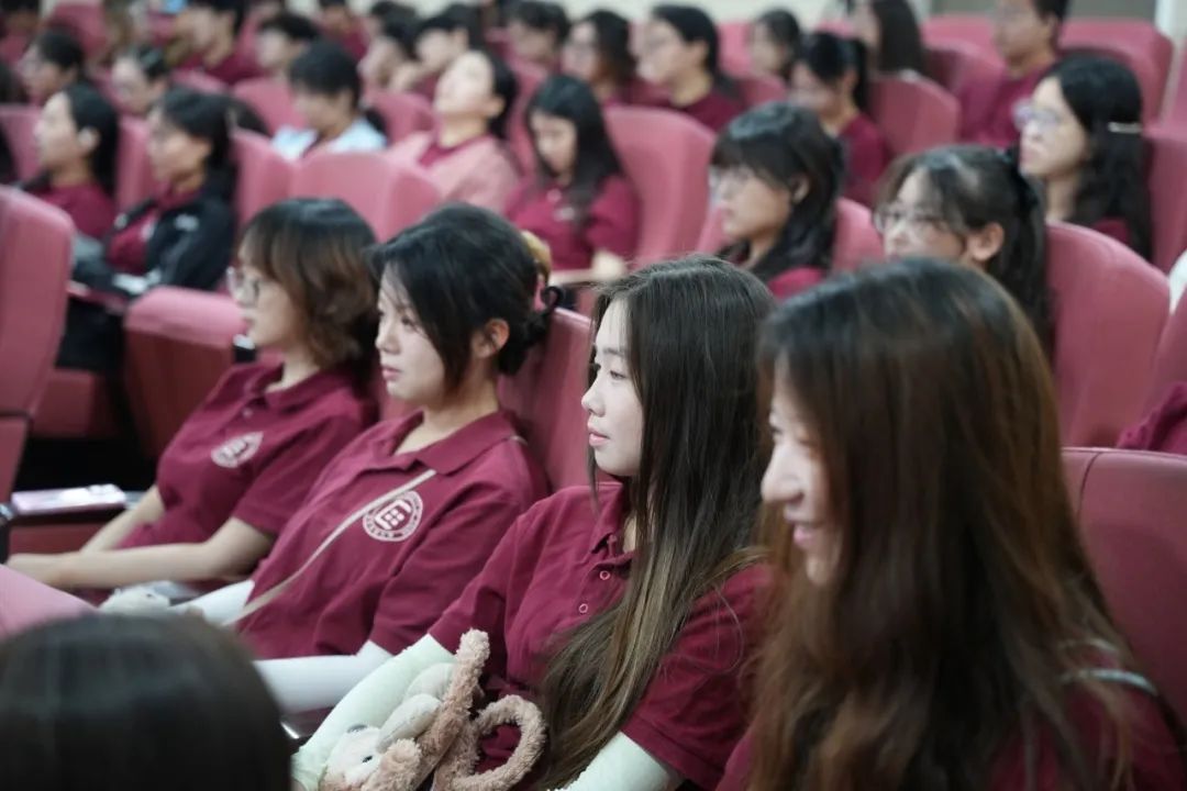校史溯源厚底蘊，藝術展演續傳承 | 海南國際學院開展暑期小學期活動